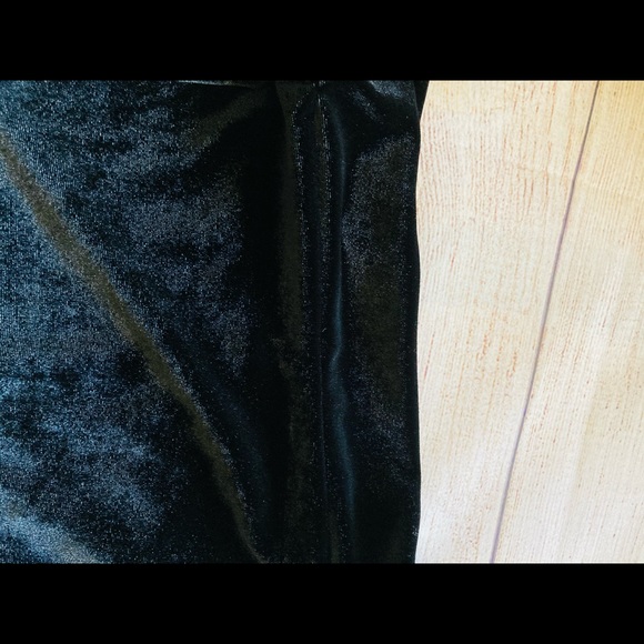 UO Velvet Off Shoulder Mini Dress - Picture 6 of 8